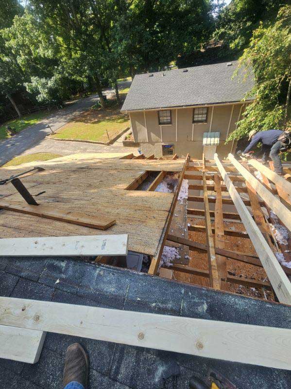 Fix It Right the First Time with Gibbs Roof Repair in Roswell
