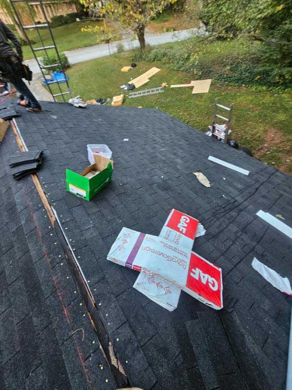 Roswell's Emergency Roofing Team — Available When You Need Us Most