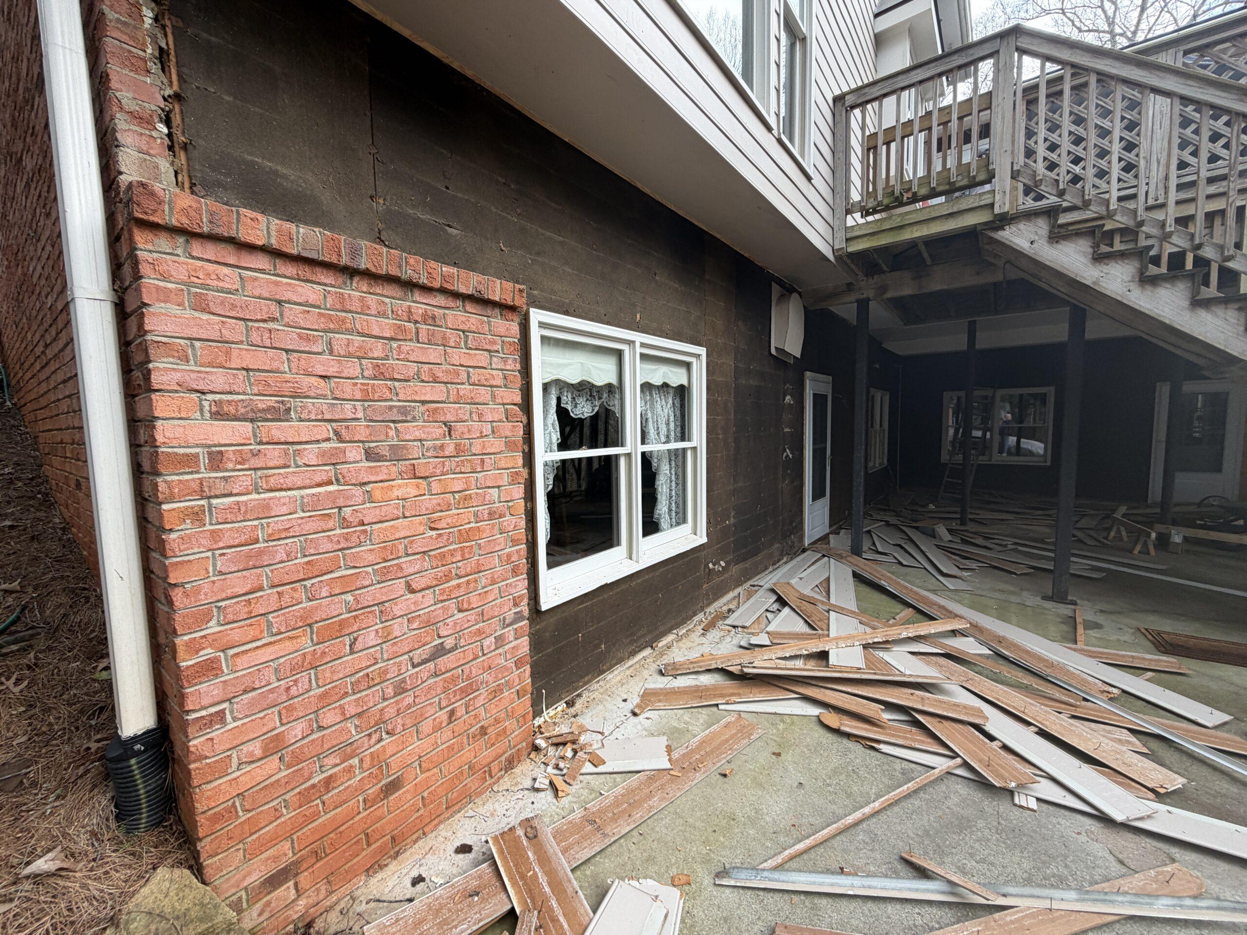 Siding Installation Methods: Vinyl, Fiber Cement, and Insulated Panel Systems